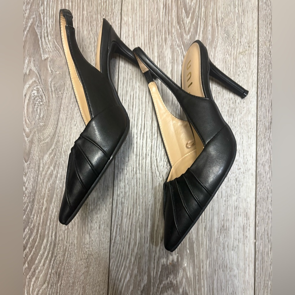 Unisa Black Women's Pointed Slingback Heels